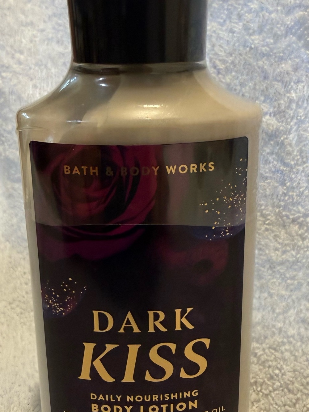 Bath & Body Works Dark Kiss Body Lotion 8 Ounces